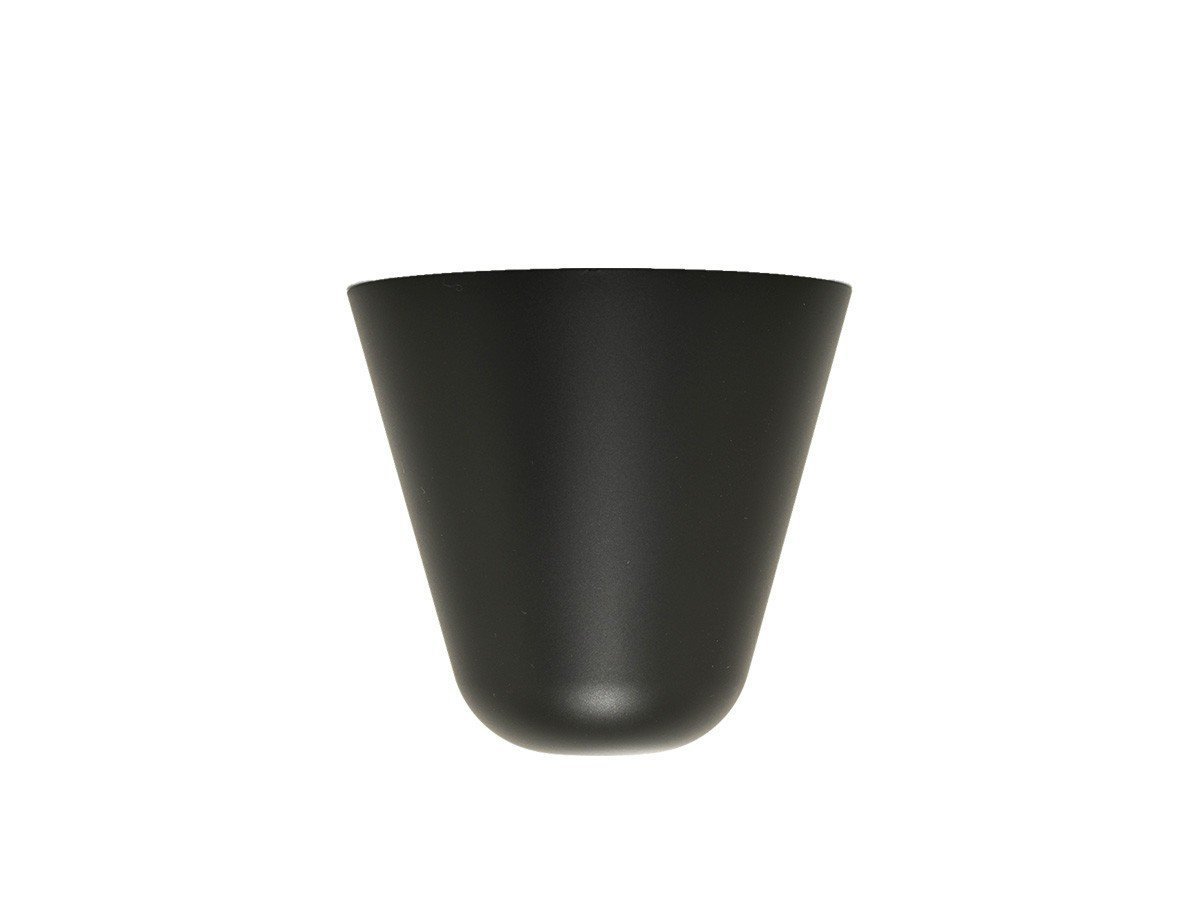 【トム ディクソン/Tom Dixon / GOODS】のVoid Pendant Large LED / ヴォイド ペンダントライト ラージ LED インテリア・キッズ・メンズ・レディースファッション・服の通販 founy(ファニー) 　送料無料　Free Shipping　フォルム　Form　プレート　Plate　ホーム・キャンプ・アウトドア・お取り寄せ　Home,Garden,Outdoor,Camping Gear　家具・インテリア　Home Furniture & Interior. Stylish & Functional Living Spaces　ライト・照明　Lighting & Light Fixtures　ペンダントライト　Pendant Light　天井取付け仕様「引掛けシーリング仕様」のフランジカバー|ID: prp329100004597495 ipo3291000000032675792