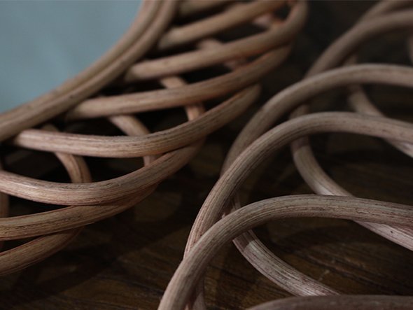 【アデペシュ/a.depeche / GOODS】のrotta rattan mirror fleur / ロッタ ラタン ミラー フルール インテリア・キッズ・メンズ・レディースファッション・服の通販 founy(ファニー) 　モチーフ　Motif　ラタン　Rattan　ホーム・キャンプ・アウトドア・お取り寄せ　Home,Garden,Outdoor,Camping Gear　家具・インテリア　Home Furniture & Interior. Stylish & Functional Living Spaces　ミラー・ドレッサー　Mirror　ミラー・鏡　Mirror　ホーム・キャンプ・アウトドア・お取り寄せ　Home,Garden,Outdoor,Camping Gear　家具・インテリア　Home Furniture & Interior. Stylish & Functional Living Spaces　ミラー・ドレッサー　Mirror　ドレッサー　Dresser　天然素材を使用しているため色味に個体差がございます。|ID: prp329100004597504 ipo3291000000032675918