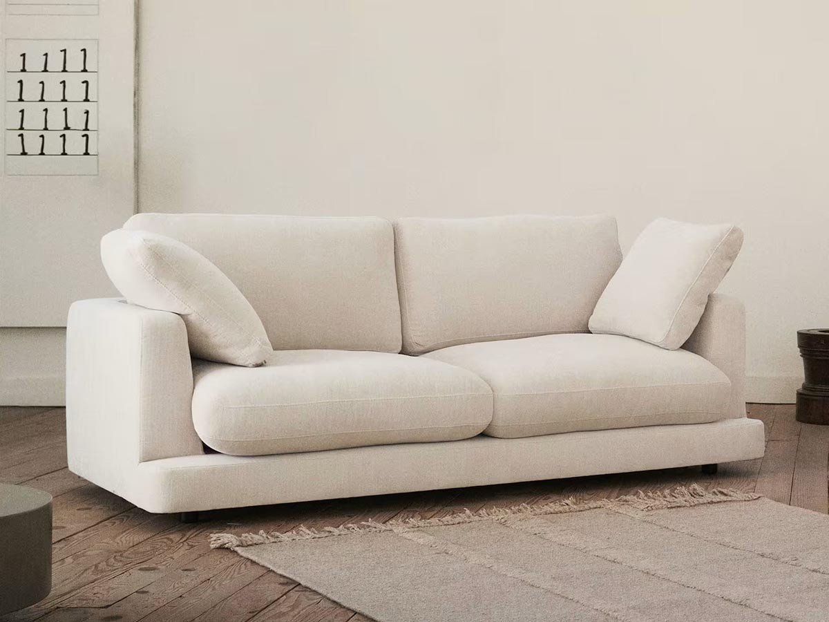 【ラフォーマ/LaForma / GOODS】のGALA / ガーラ ソファ インテリア・キッズ・メンズ・レディースファッション・服の通販 founy(ファニー) 　クッション　Cushion, Throw Pillow　シンプル　Simple, Minimal　フェザー　Feather, Feather Detail　モダン　Modern, Contemporary　リバーシブル　Reversible, Two-Sided　抗菌　Antibacterial, Bacteria-Resistant　ホーム・キャンプ・アウトドア・お取り寄せ　Home Living / Home & Lifestyle / Camping Gear / Outdoor Camping　家具・インテリア　Home Furniture & Interior. Stylish & Functional Living Spaces　その他 インテリア雑貨、家具　Home Decor & Furniture Extras　張地:ベージュ|ID: prp329100004601883 ipo3291000000036478003