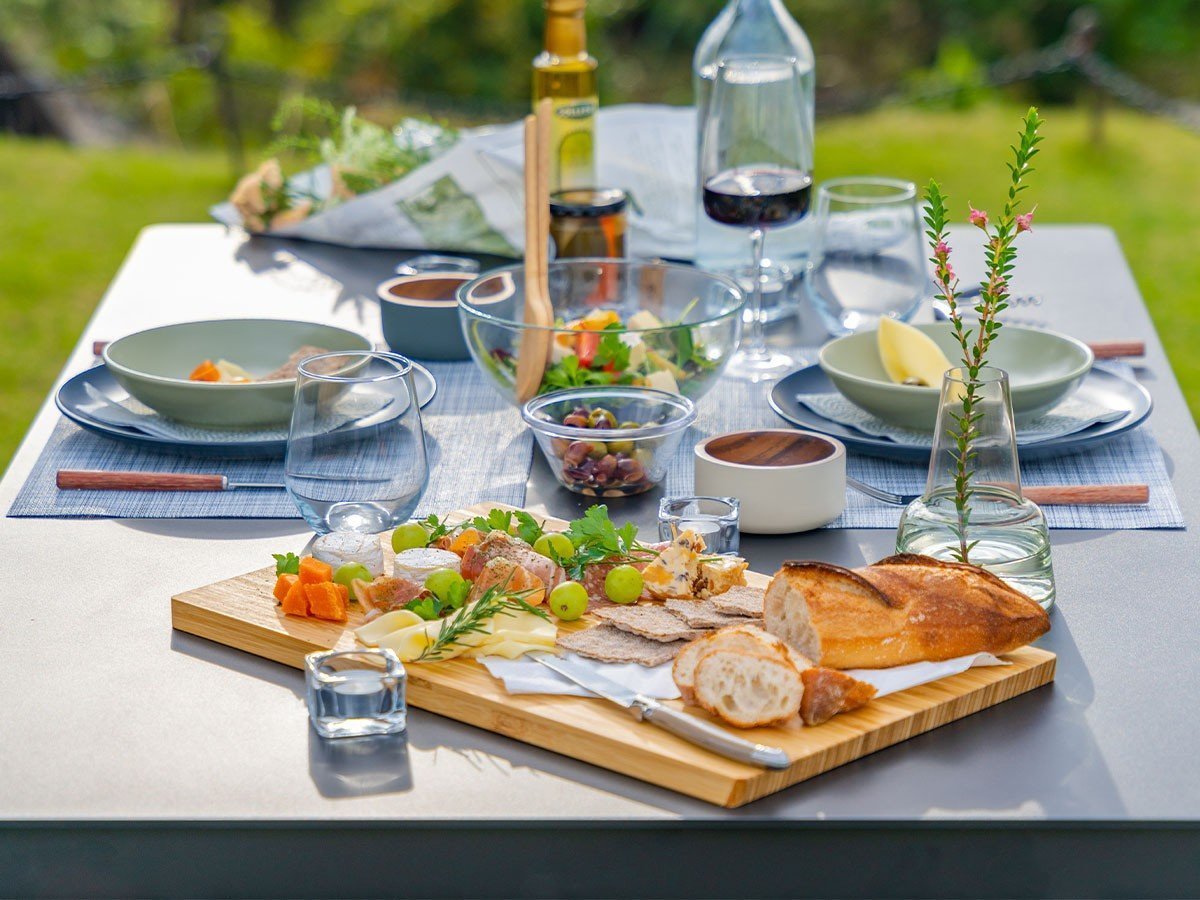 【イカサ/IKASAS / GOODS】のKAIS DINING TABLE 90 / カイス ダイニングテーブル 幅90cm インテリア・キッズ・メンズ・レディースファッション・服の通販 founy(ファニー) 　送料無料　Free Shipping　テーブル　Table, Dining Table　ホーム・キャンプ・アウトドア・お取り寄せ　Home Living / Home & Lifestyle / Camping Gear / Outdoor Camping　家具・インテリア　Home Furniture & Interior. Stylish & Functional Living Spaces　テーブル　Dining, Coffee & Side Tables　ダイニングテーブル・食卓テーブル　Dining Tables　参考イメージ|ID: prp329100004602925 ipo3291000000032733658