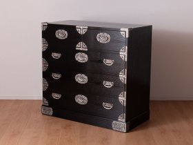【吉野民藝/yoshino mingei / GOODS】 吉野輝 30 整理タンス / 吉野輝 30 整理タンス 銀古美金具 黒色人気、トレンドファッション・服の通販 founy(ファニー) A/W・秋冬 Autumn/Winter S/S・春夏 SS, Spring/Summer, Warm Season 夏 Summer ホーム・キャンプ・アウトドア・お取り寄せ Home Living / Home & Lifestyle / Camping Gear / Outdoor Camping 家具・インテリア Home Furniture & Interior. Stylish & Functional Living Spaces 収納家具・キャビネット Storage Furniture チェスト・収納引き出し Drawers / Storage Chest |ID:prp329100004620312