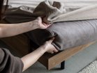 【イージーライフ/Easy Life / GOODS】のHUSKY SOFA BED / ハスキー ソファベッド スエード調 オプションの専用座面カバーは、通常のカバーの上から掛けてご使用ください。|ID:prp329100004621445
