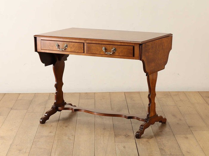 【ロイズ アンティークス/Lloyd's Antiques / GOODS】のReal Antique Flap Top Side Table / 英国アンティーク家具 フラップトップ サイドテーブル インテリア・キッズ・メンズ・レディースファッション・服の通販 founy(ファニー) https://founy.com/ アンティーク Antique-Inspired テーブル Table, Dining Table デスク Desk, Work Desk バタフライ Butterfly, Butterfly Motif フラップ Flap, Flap Pocket ホーム・キャンプ・アウトドア・お取り寄せ Home Living / Home & Lifestyle / Camping Gear / Outdoor Camping 家具・インテリア Home Furniture & Interior. Stylish & Functional Living Spaces テーブル Dining, Coffee & Side Tables サイドテーブル・ナイトテーブル Side & End Tables |ID: prp329100004630229 ipo3291000000033300908