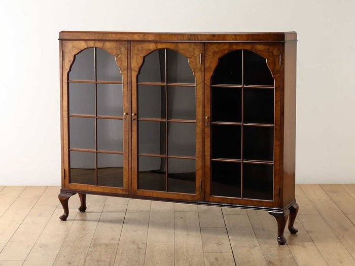 【ロイズ アンティークス/Lloyd's Antiques / GOODS】のReal Antique Maple & Co Bookcase / 英国アンティーク家具 メープル アンド カンパニー ブックケース インテリア・キッズ・メンズ・レディースファッション・服の通販 founy(ファニー) https://founy.com/ アンティーク Antique-Inspired エレガント 上品 Elegant ホーム・キャンプ・アウトドア・お取り寄せ Home Living / Home & Lifestyle / Camping Gear / Outdoor Camping 家具・インテリア Home Furniture & Interior. Stylish & Functional Living Spaces 収納家具・キャビネット Storage Furniture シェルフ・オープンラック・収納棚 Open Shelf Rack ホーム・キャンプ・アウトドア・お取り寄せ Home Living / Home & Lifestyle / Camping Gear / Outdoor Camping 家具・インテリア Home Furniture & Interior. Stylish & Functional Living Spaces 収納家具・キャビネット Storage Furniture 本棚・マガジンスタンド Bookshelf/Magazine Rack |ID: prp329100004630235 ipo3291000000033301382