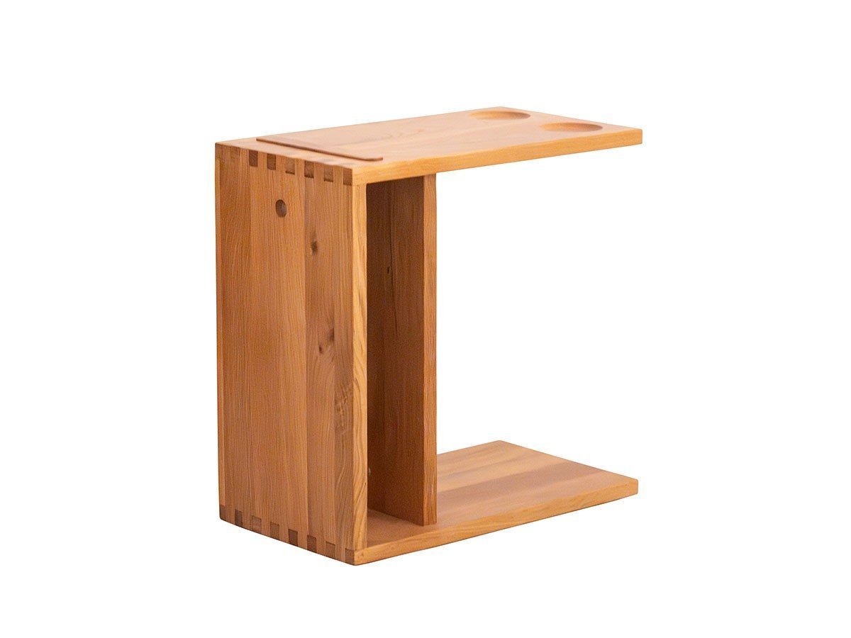 【ノーウェアライクホーム/NOWHERE LIKE HOME / GOODS】のTRAVIS Side Table / トラビス サイドテーブル インテリア・キッズ・メンズ・レディースファッション・服の通販 founy(ファニー) 　送料無料　Free Shipping　スマート　Smart, Elegant　テーブル　Table, Dining Table　ホーム・キャンプ・アウトドア・お取り寄せ　Home Living / Home & Lifestyle / Camping Gear / Outdoor Camping　家具・インテリア　Home Furniture & Interior. Stylish & Functional Living Spaces　テーブル　Dining, Coffee & Side Tables　サイドテーブル・ナイトテーブル　Side & End Tables　ウッド:オーク|ID: prp329100004630972 ipo3291000000033315450