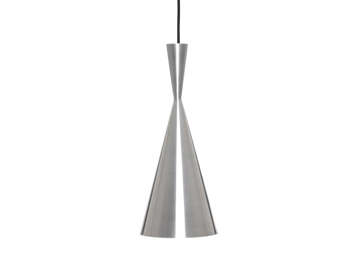 【トム ディクソン/Tom Dixon / GOODS】のUnbeaten Tall Pendant LED / アンビートゥン トール ペンダントライト 内蔵LED インテリア・キッズ・メンズ・レディースファッション・服の通販 founy(ファニー) 　送料無料　Free Shipping　インド　Indian Textile　コレクション　Collection, Seasonal Line　ハンド　Hand, Handmade　フォルム　Silhouette, Form　ホーム・キャンプ・アウトドア・お取り寄せ　Home Living / Home & Lifestyle / Camping Gear / Outdoor Camping　家具・インテリア　Home Furniture & Interior. Stylish & Functional Living Spaces　ライト・照明　Lamps & Lighting Fixtures　ペンダントライト・吊り下げ照明　Pendant Light / Hanging Light Fixture　-|ID: prp329100004641702 ipo3291000000033475387