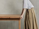 【ノル/NOR / CRASH GATE / GOODS】のPAUSE TABLE / パウス 伸長式テーブル 幅90cm(OAK-LBR) 参考イメージ|ID:prp329100004652125