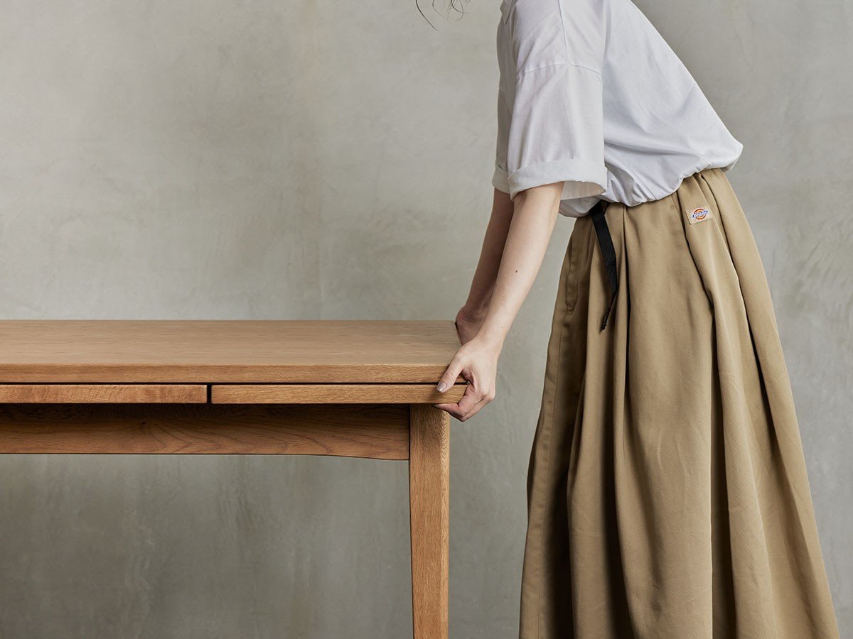【ノル/NOR / CRASH GATE / GOODS】のPAUSE TABLE / パウス 伸長式テーブル 幅90cm(OAK-LBR) インテリア・キッズ・メンズ・レディースファッション・服の通販 founy(ファニー) 　シンプル　Simple, Minimal　テーブル　Table, Dining Table　ホーム・キャンプ・アウトドア・お取り寄せ　Home Living / Home & Lifestyle / Camping Gear / Outdoor Camping　家具・インテリア　Home Furniture & Interior. Stylish & Functional Living Spaces　テーブル　Dining, Coffee & Side Tables　ダイニングテーブル・食卓テーブル　Dining Tables　参考イメージ|ID: prp329100004652125 ipo3291000000033617565