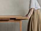 【ノル/NOR / CRASH GATE / GOODS】のPAUSE TABLE / パウス 伸長式テーブル 幅90cm(OAK-LBR) 参考イメージ|ID:prp329100004652125