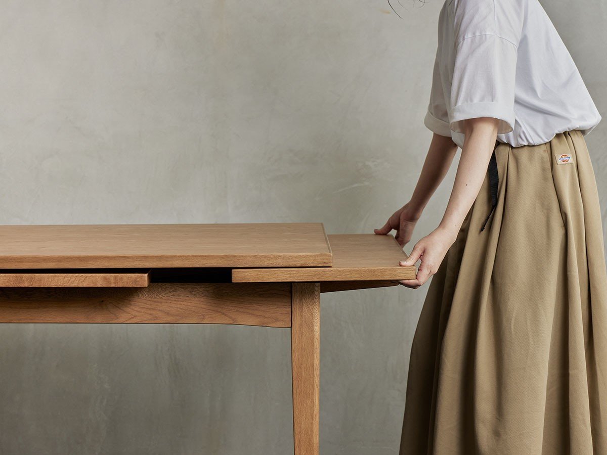 【ノル/NOR / CRASH GATE / GOODS】のPAUSE TABLE / パウス 伸長式テーブル 幅90cm(OAK-LBR) インテリア・キッズ・メンズ・レディースファッション・服の通販 founy(ファニー) 　シンプル　Simple, Minimal　テーブル　Table, Dining Table　ホーム・キャンプ・アウトドア・お取り寄せ　Home Living / Home & Lifestyle / Camping Gear / Outdoor Camping　家具・インテリア　Home Furniture & Interior. Stylish & Functional Living Spaces　テーブル　Dining, Coffee & Side Tables　ダイニングテーブル・食卓テーブル　Dining Tables　参考イメージ|ID: prp329100004652125 ipo3291000000033617567