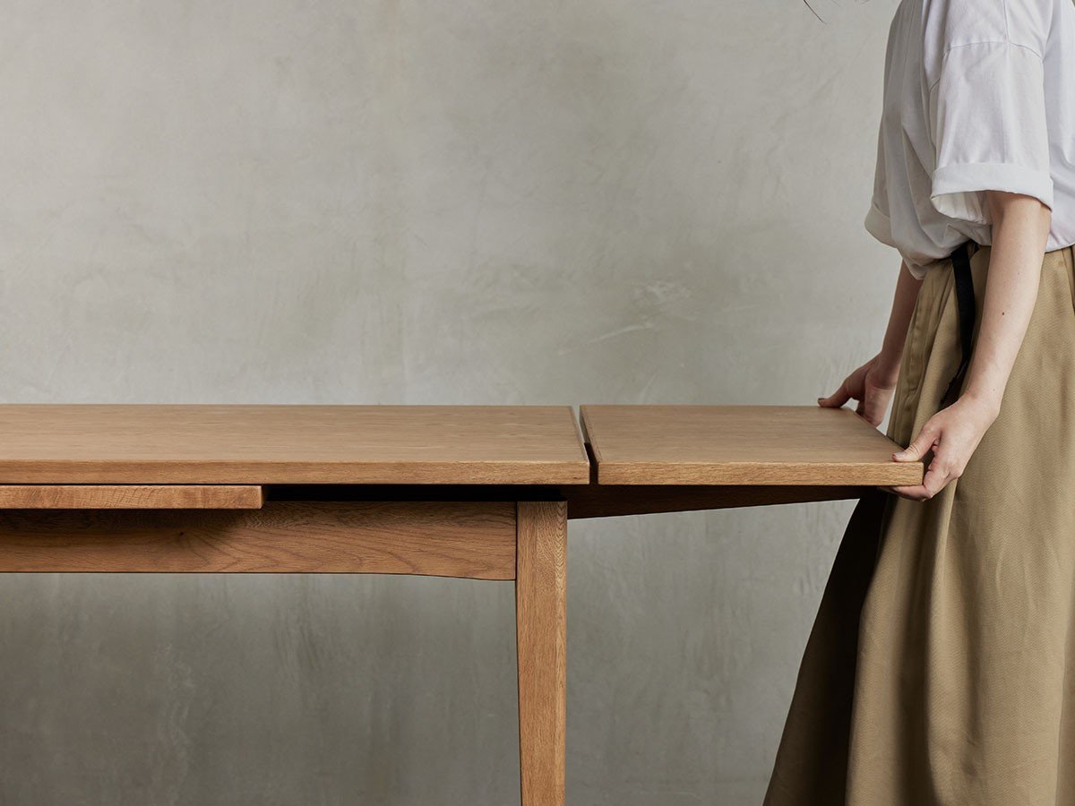 【ノル/NOR / CRASH GATE / GOODS】のPAUSE TABLE / パウス 伸長式テーブル 幅90cm(OAK-LBR) インテリア・キッズ・メンズ・レディースファッション・服の通販 founy(ファニー) 　シンプル　Simple, Minimal　テーブル　Table, Dining Table　ホーム・キャンプ・アウトドア・お取り寄せ　Home Living / Home & Lifestyle / Camping Gear / Outdoor Camping　家具・インテリア　Home Furniture & Interior. Stylish & Functional Living Spaces　テーブル　Dining, Coffee & Side Tables　ダイニングテーブル・食卓テーブル　Dining Tables　参考イメージ|ID: prp329100004652125 ipo3291000000033617572