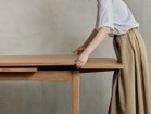 【ノル/NOR / CRASH GATE / GOODS】のPAUSE TABLE / パウス 伸長式テーブル 幅90cm(OAK-LBR) 参考イメージ|ID:prp329100004652125
