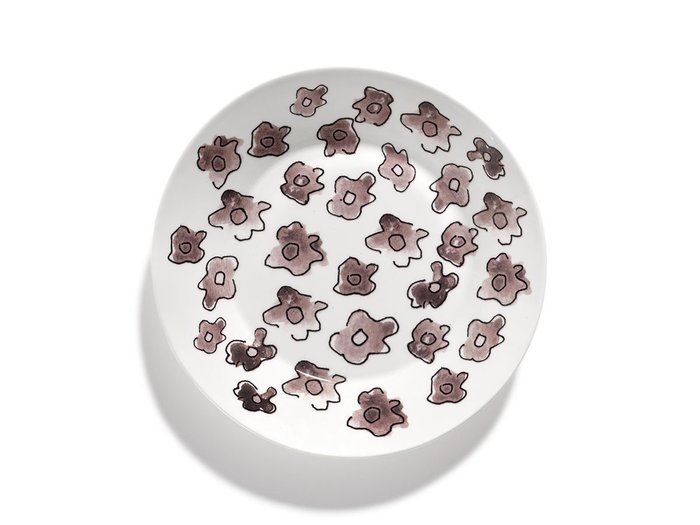 【セラックス/SERAX / GOODS】のMIDNIGHT FLOWERS by MARNI Deep Plate S Dark Viola / ミッドナイトフラワーズ バイ マルニ ディーププレート S ダークビオラ 18cm インテリア・キッズ・メンズ・レディースファッション・服の通販 founy(ファニー) https://founy.com/ イタリア Italy イラスト Illustration オレンジ Orange テーブル Table, Dining Table 手描き Hand-Drawn, Illustrated バランス Balance, Style Balance フォルム Silhouette, Form ラベンダー Lavender 送料無料 Free Shipping |ID: prp329100004660615 ipo3291000000033727455