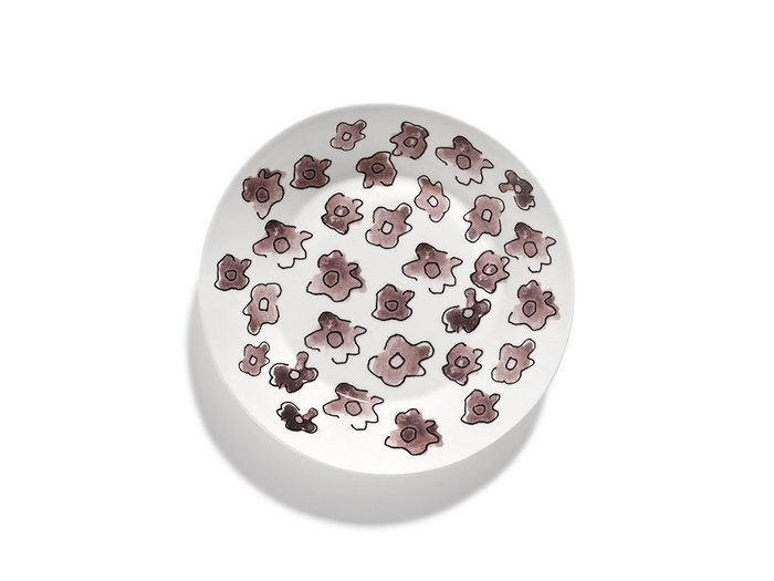 【セラックス/SERAX / GOODS】のMIDNIGHT FLOWERS by MARNI Side Plate Dark Viola / ミッドナイトフラワーズ バイ マルニ サイドプレート ダークビオラ 10cm インテリア・キッズ・メンズ・レディースファッション・服の通販 founy(ファニー) https://founy.com/ イタリア Italy イラスト Illustration オレンジ Orange 皿 Plate, Dish テーブル Table, Dining Table 手描き Hand-Drawn, Illustrated バランス Balance, Style Balance フォルム Silhouette, Form プレート Plate, Dish ラベンダー Lavender |ID: prp329100004660616 ipo3291000000033727459