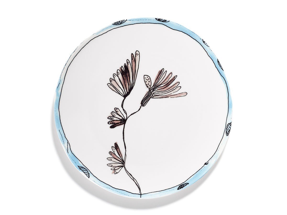 【セラックス/SERAX / GOODS】のMIDNIGHT FLOWERS by MARNI Starter Plate Camelia Aubergine / ミッドナイトフラワーズ バイ マルニ スタータープレート カメリアオーバージーン 24cm 人気、トレンドファッション・服の通販 founy(ファニー) 　送料無料　Free Shipping　イタリア　Italy　オレンジ　Orange　テーブル　Table, Dining Table　フォルム　Silhouette, Form　プレート　Plate, Dish　ラベンダー　Lavender　手描き　Hand-Drawn, Illustrated　皿　Plate, Dish　 other-1|ID: prp329100004660645 ipo3291000000035328463