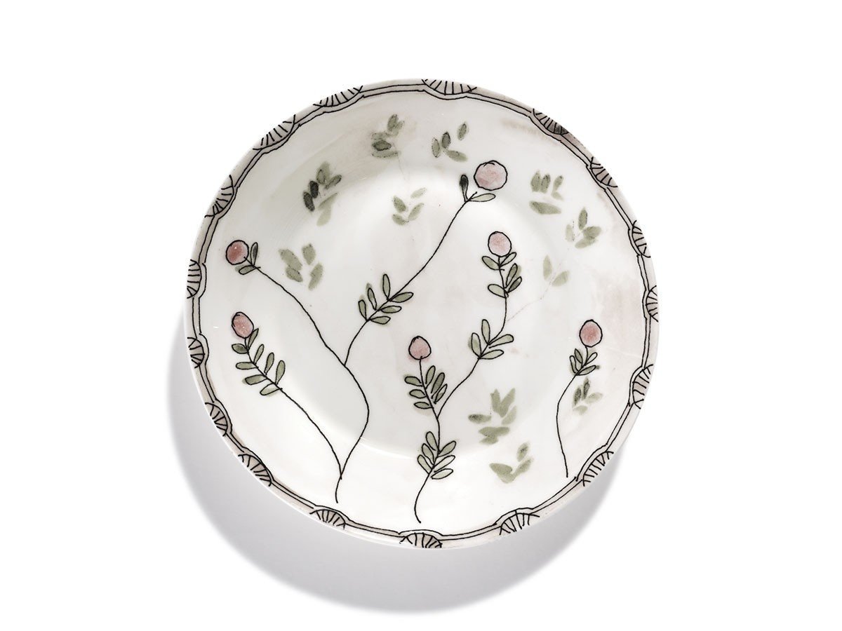 【セラックス/SERAX / GOODS】のMIDNIGHT FLOWERS by MARNI Deep Plate S Mirtillo Nude / ミッドナイトフラワーズ バイ マルニ ディーププレート S ミルティッロヌード 18cm インテリア・キッズ・メンズ・レディースファッション・服の通販 founy(ファニー) 送料無料 Free Shipping イタリア Italy イラスト Illustration オレンジ Orange テーブル Table, Dining Table フォルム Silhouette, Form ラベンダー Lavender 手描き Hand-Drawn, Illustrated -|ID: prp329100004660652 ipo3291000000033727548