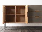 【松井木工/MATSUI MOKKO / GOODS】のLAF Cabinet 4doors / ラフ キャビネット 4ドア 幅160cm(再生レザー面 / 木脚) 参考イメージ|ID:prp329100004671516