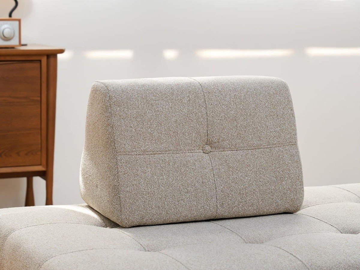 【ジャーナルスタンダード ファニチャー/journal standard Furniture / GOODS】のPLAYA SOFA / プラヤ ソファ ベース 幅154.5cm + 背クッション S 2点 インテリア・キッズ・メンズ・レディースファッション・服の通販 founy(ファニー) 　クッション　Cushion, Throw Pillow　シンプル　Simple, Minimal　フォルム　Silhouette, Form　リラックス　Relax, Relaxed Fit　ホーム・キャンプ・アウトドア・お取り寄せ　Home Living / Home & Lifestyle / Camping Gear / Outdoor Camping　家具・インテリア　Home Furniture & Interior. Stylish & Functional Living Spaces　ソファー　Couches & Sofas　背クッション張地:ベージュ|ID: prp329100004695599 ipo3291000000033907916