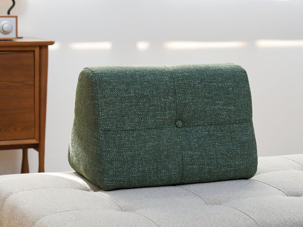 【ジャーナルスタンダード ファニチャー/journal standard Furniture / GOODS】のPLAYA SOFA / プラヤ ソファ ベース 幅154.5cm + 背クッション S 2点 インテリア・キッズ・メンズ・レディースファッション・服の通販 founy(ファニー) 　クッション　Cushion, Throw Pillow　シンプル　Simple, Minimal　フォルム　Silhouette, Form　リラックス　Relax, Relaxed Fit　ホーム・キャンプ・アウトドア・お取り寄せ　Home Living / Home & Lifestyle / Camping Gear / Outdoor Camping　家具・インテリア　Home Furniture & Interior. Stylish & Functional Living Spaces　ソファー　Couches & Sofas　背クッション張地:カーキ|ID: prp329100004695599 ipo3291000000033907922