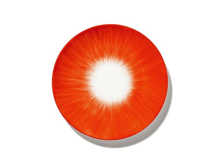 【セラックス/SERAX / GOODS】のDE by ANN DEMEULEMEESTER Plate 14cm White/Red Variation 5 / デー バイ アン・ドゥムルメステール プレート 14cm ホワイト/レッド バリエーション 5 インテリア・キッズ・メンズ・レディースファッション・服の通販 founy(ファニー) https://founy.com/ グラデーション Gradient, Ombre テーブル Table, Dining Table プレート Plate, Dish 手描き Hand-Drawn, Illustrated 皿 Plate, Dish |ID: prp329100004707031 ipo3291000000033996421