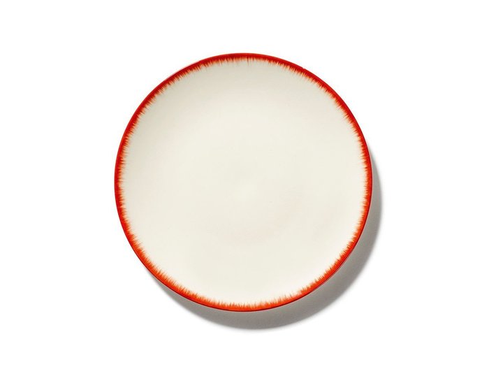 【セラックス/SERAX / GOODS】のDE by ANN DEMEULEMEESTER Plate 14cm White/Red Variation 2 / デー バイ アン・ドゥムルメステール プレート 14cm ホワイト/レッド バリエーション 2 インテリア・キッズ・メンズ・レディースファッション・服の通販 founy(ファニー) https://founy.com/ グラデーション Gradient, Ombre テーブル Table, Dining Table プレート Plate, Dish 手描き Hand-Drawn, Illustrated 皿 Plate, Dish |ID: prp329100004707032 ipo3291000000033996423