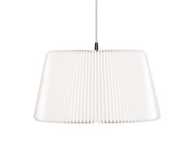 【レ クリント/LE KLINT / GOODS】 SNOWDROP PENDANT / スノードロップ ペンダント XL人気、トレンドファッション・服の通販 founy(ファニー) アクリル Acrylic Material 春 Spring スマート Smart, Elegant ハンド Hand, Handmade フォルム Silhouette, Form プリーツ Pleats, Pleated 冬 Winter / This Winter 送料無料 Free Shipping ホーム・キャンプ・アウトドア・お取り寄せ Home Living / Home & Lifestyle / Camping Gear / Outdoor Camping 家具・インテリア Home Furniture & Interior. Stylish & Functional Living Spaces ライト・照明 Lamps & Lighting Fixtures ペンダントライト・吊り下げ照明 Pendant Light / Hanging Light Fixture |ID:prp329100004737617