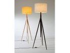 【日進木工/NISSHIN MOKKOU / GOODS】のac-cent FLOOR LAMP / アクセント フロアランプ ブナ × ハードメープル 左:本商品、右:素材違いの「ブラックウォールナット × 和紙」|ID: prp329100004750349 ipo3291000000034348609