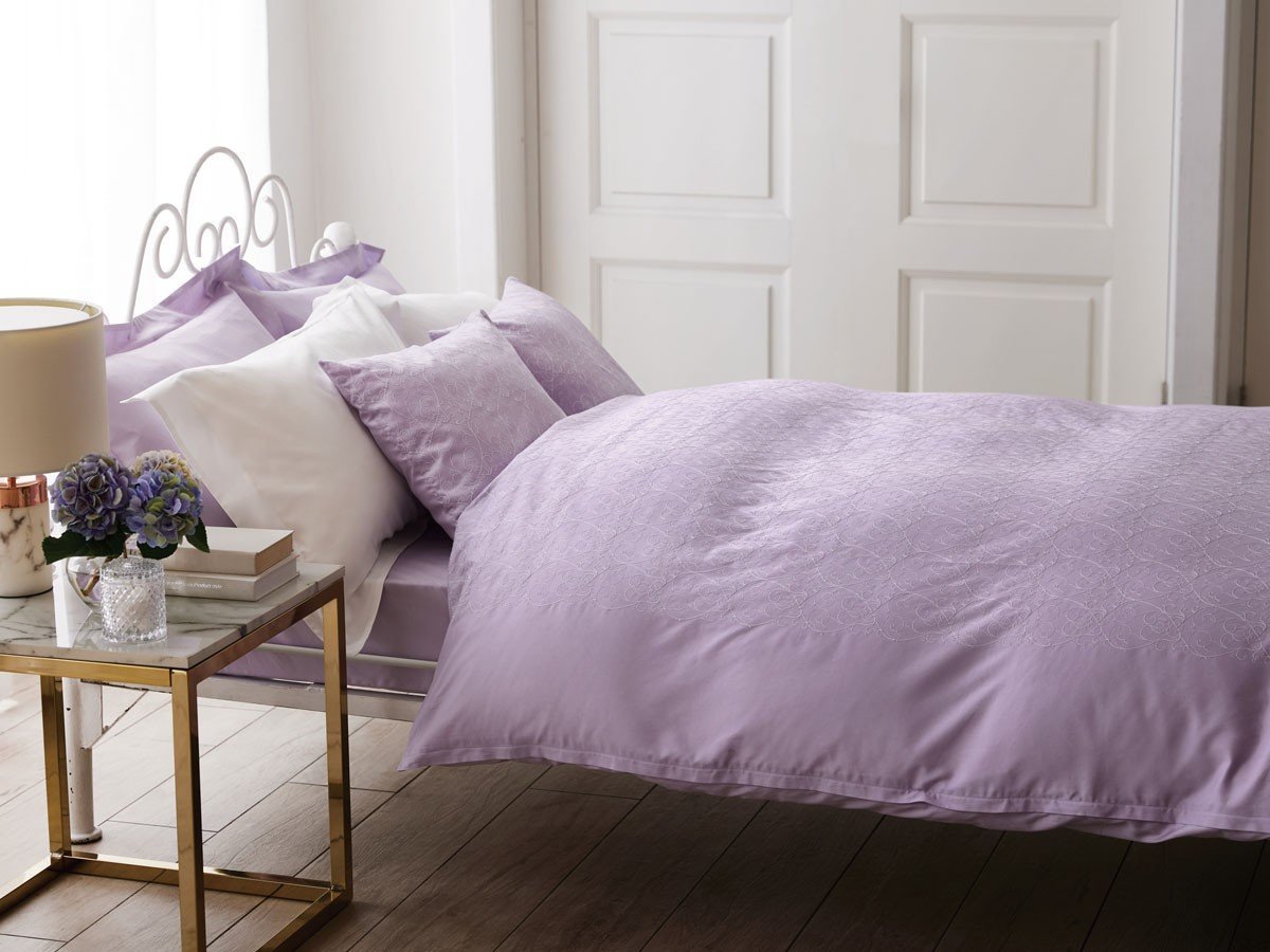 【ニシカワ/nishikawa / GOODS】の24+ / トゥエンティーフォープラス 掛けふとんカバー TF4651MU インテリア・キッズ・メンズ・レディースファッション・服の通販 founy(ファニー) 　送料無料　Free Shipping　なめらか　Smooth, Silky Texture　インド　Indian Textile　エレガント 上品　Elegant　サテン　Satin, Glossy Fabric　シルク　Silk, 100% Silk　ホーム・キャンプ・アウトドア・お取り寄せ　Home Living / Home & Lifestyle / Camping Gear / Outdoor Camping　家具・インテリア　Home Furniture & Interior. Stylish & Functional Living Spaces　その他 インテリア雑貨、家具　Home Decor & Furniture Extras　パープル|ID: prp329100004764920 ipo3291000000034496359