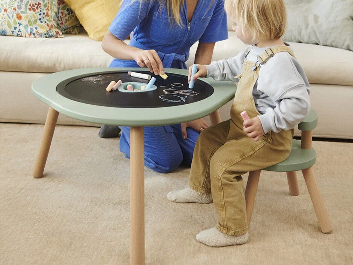 【ストッケ/STOKKE / GOODS】のSTOKKE Mu Table / ストッケ ミューテーブル ストレージカップ インテリア・キッズ・メンズ・レディースファッション・服の通販 founy(ファニー) 　テーブル　Table, Dining Table　ベビー　Baby, Babywear　ホーム・キャンプ・アウトドア・お取り寄せ　Home Living / Home & Lifestyle / Camping Gear / Outdoor Camping　家具・インテリア　Home Furniture & Interior. Stylish & Functional Living Spaces　キッズ家具　Children's Furniture & Storage　ストレージカップを使用すると、プレイテーブルの天板中央にチョークなどを収納できます。|ID: prp329100004768438 ipo3291000000034536878