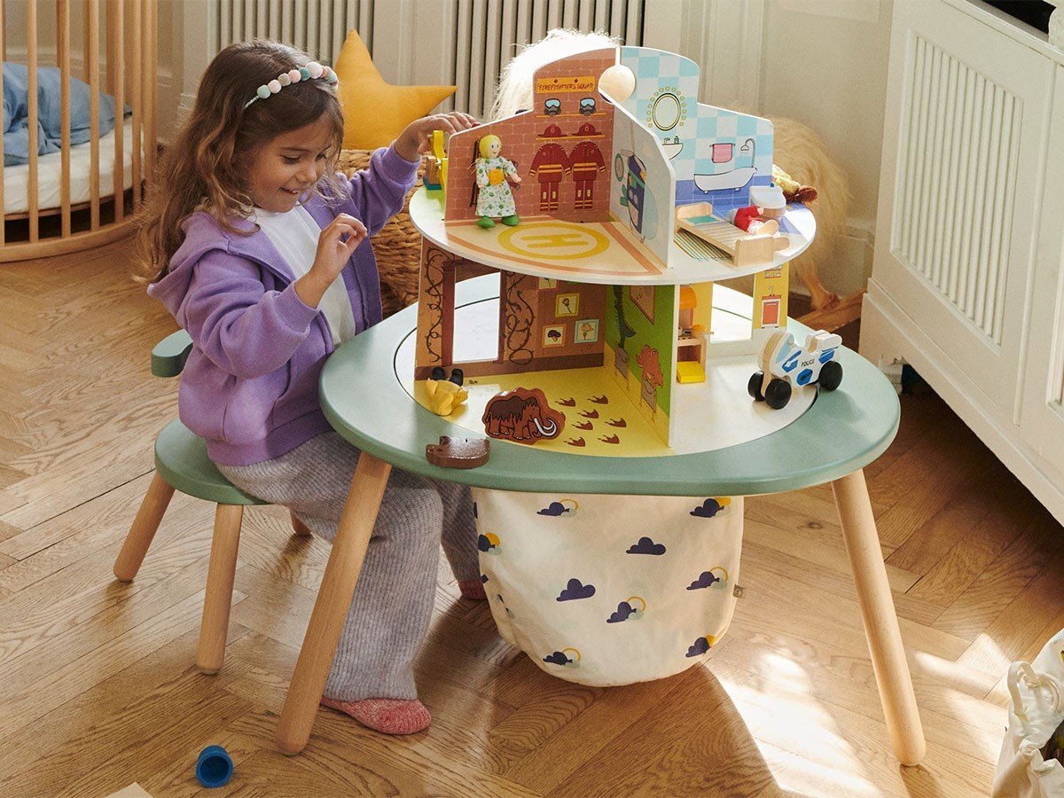 【ストッケ/STOKKE / GOODS】のSTOKKE MuTable / ストッケ ミューテーブル トイ インテリア・キッズ・メンズ・レディースファッション・服の通販 founy(ファニー) カラフル Colorful Design ベビー Baby, Babywear ホーム・キャンプ・アウトドア・お取り寄せ Home Living / Home & Lifestyle / Camping Gear / Outdoor Camping 家具・インテリア Home Furniture & Interior. Stylish & Functional Living Spaces キッズ家具 Children's Furniture & Storage ストッケ ミューテーブル プレイハウス用にデザインされた、10種類のおもちゃがセットになっています。|ID: prp329100004768446 ipo3291000000034629431