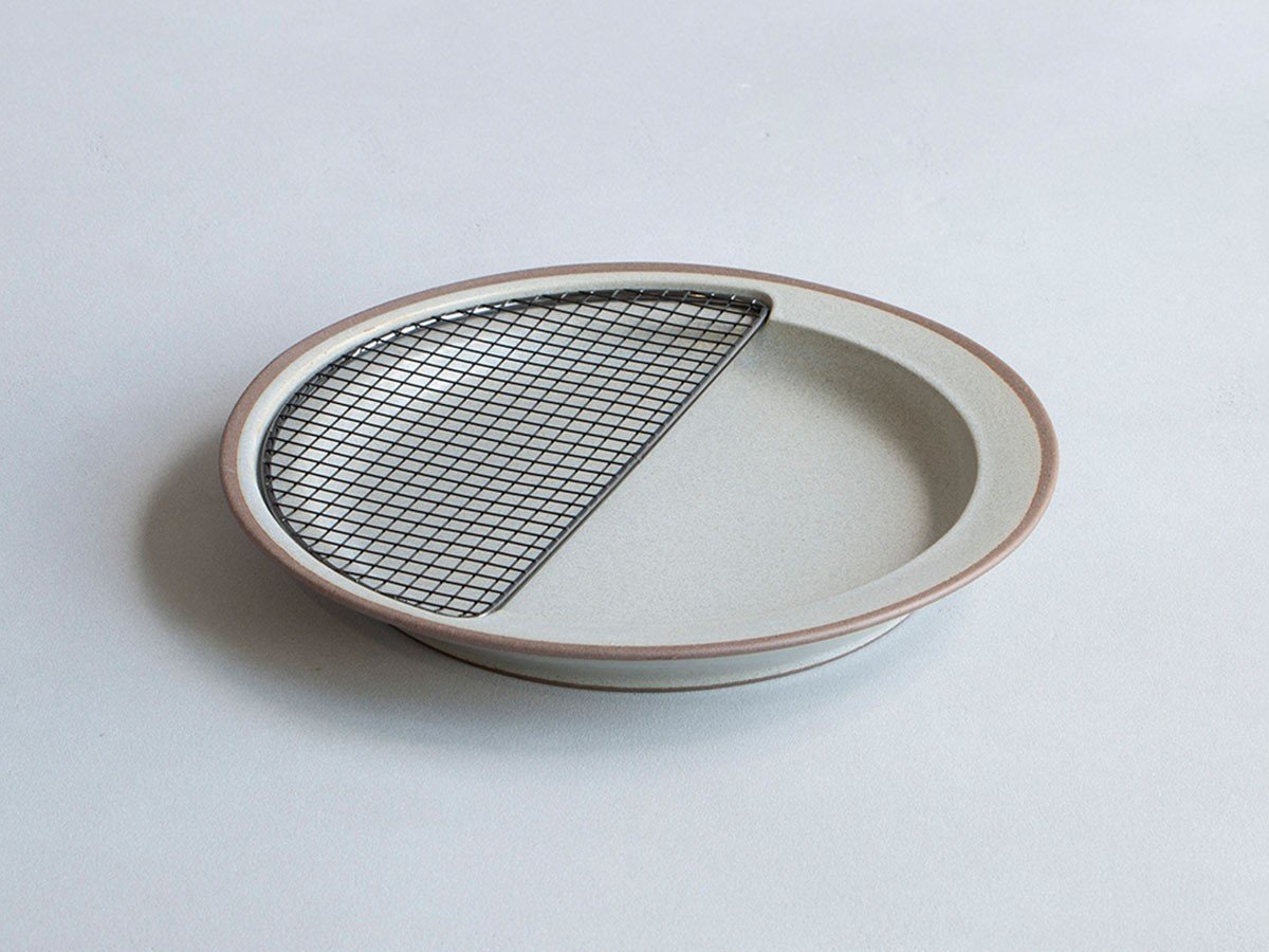 【その他のブランド/Other】のamime / アミメ プレート 半月 黒酸化網 インテリア・キッズ・メンズ・レディースファッション・服の通販 founy(ファニー) 　皿　Plate, Dish　テーブル　Table, Dining Table　なめらか　Smooth, Silky Texture　プレート　Plate, Dish　モダン　Modern, Contemporary　ライトグレー|ID: prp329100004768461 ipo3291000000034537053