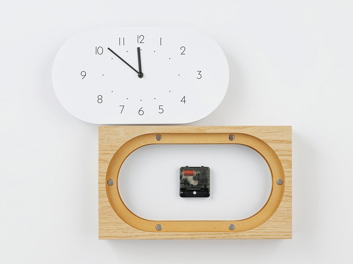 【フライミー ヴェール/FLYMEe vert / GOODS】のWall Clock / ウォールクロック #121608 インテリア・キッズ・メンズ・レディースファッション・服の通販 founy(ファニー) 　送料無料　Free Shipping　ウッド　Wooden Design　スクエア　Square, Square Shape　ドット　Polka Dot, Dot Pattern　フレーム　Frame, Outline　ボックス　Boxy, Box Shape　時計　Watch, Wristwatch　ホーム・キャンプ・アウトドア・お取り寄せ　Home Living / Home & Lifestyle / Camping Gear / Outdoor Camping　家具・インテリア　Home Furniture & Interior. Stylish & Functional Living Spaces　その他 インテリア雑貨、家具　Home Decor & Furniture Extras　両面の文字盤は磁石でくっついています。|ID: prp329100004770396 ipo3291000000034556420