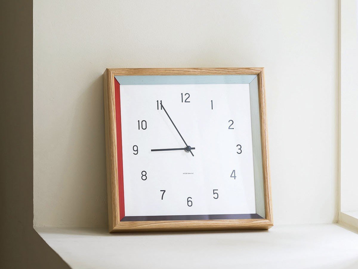 【フライミーパーラー/FLYMEe Parlor / GOODS】のWall Clock / ウォールクロック #121611 インテリア・キッズ・メンズ・レディースファッション・服の通販 founy(ファニー) 送料無料 Free Shipping カラフル Colorful Design スクエア Square, Square Shape バランス Balance, Style Balance フォルム Silhouette, Form 時計 Watch, Wristwatch ホーム・キャンプ・アウトドア・お取り寄せ Home Living / Home & Lifestyle / Camping Gear / Outdoor Camping 家具・インテリア Home Furniture & Interior. Stylish & Functional Living Spaces その他 インテリア雑貨、家具 Home Decor & Furniture Extras レッドのウッドフレームには、爽やかなトーンのアッシュ材を使用しています。|ID: prp329100004770404 ipo3291000000034556459