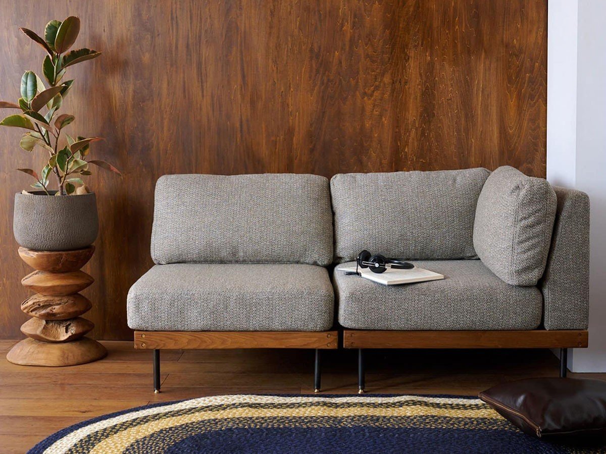 【ジャーナルスタンダード ファニチャー/journal standard Furniture / GOODS】のLILLE SOFA 1P / リル ソファ 1人掛け インテリア・キッズ・メンズ・レディースファッション・服の通販 founy(ファニー) ウッド Wooden Design コンパクト Compact, Small Size シンプル Simple, Minimal スリム Slim, Slim Fit テーブル Table, Dining Table ヴィンテージ Vintage Style ホーム・キャンプ・アウトドア・お取り寄せ Home Living / Home & Lifestyle / Camping Gear / Outdoor Camping 家具・インテリア Home Furniture & Interior. Stylish & Functional Living Spaces ソファー Couches & Sofas 組合せ例:1人掛け + コーナー ソファ|ID: prp329100004770427 ipo3291000000034556623