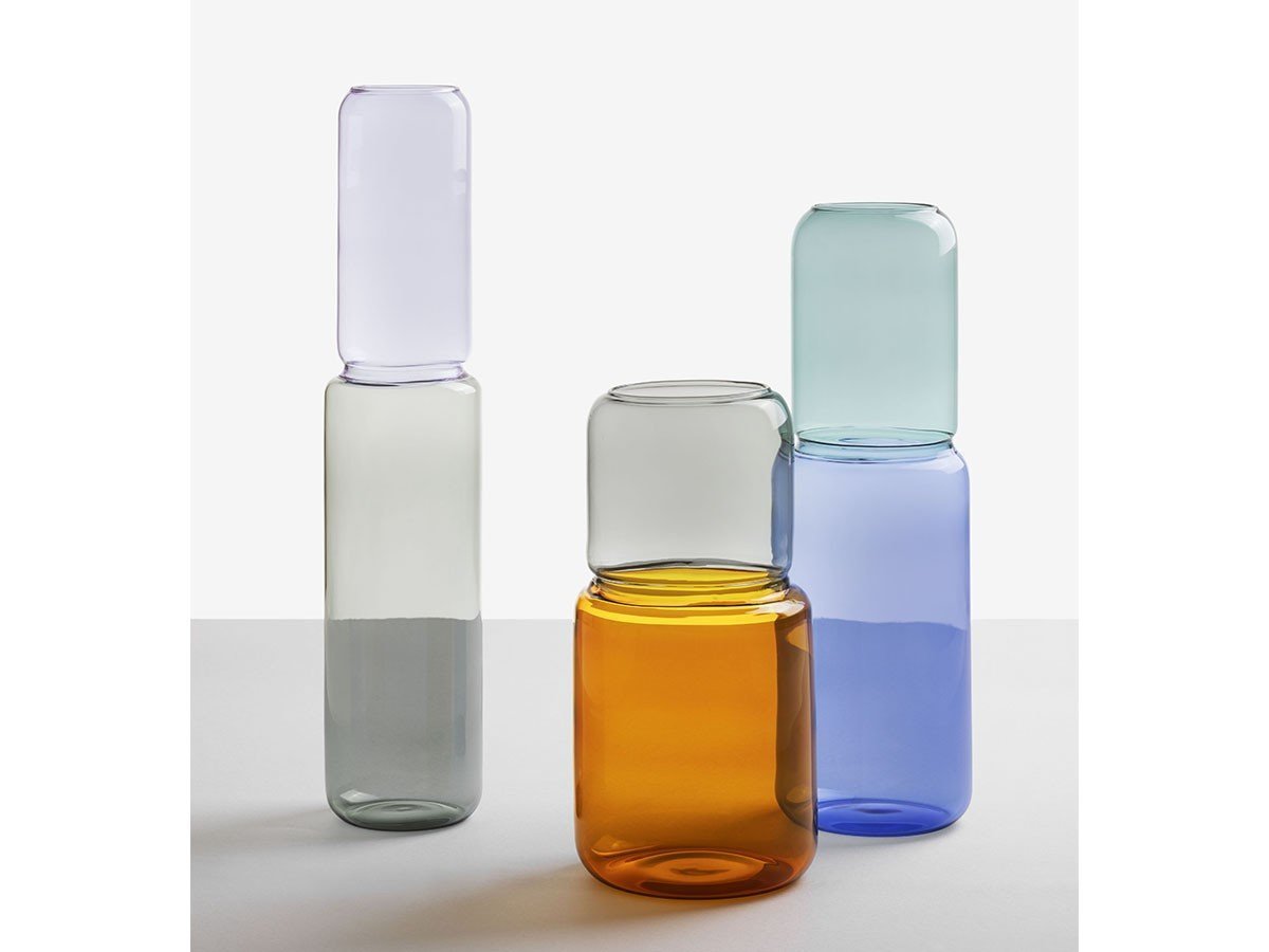 【その他のブランド/Other】のRevolve Vase / リボルブ ベース 35cm(ブルー / アンバー / クリア) インテリア・キッズ・メンズ・レディースファッション・服の通販 founy(ファニー) 送料無料 Free Shipping ガラス Glass, Glassware バランス Balance, Style Balance フォルム Silhouette, Form フラワー Flower, Floral ホーム・キャンプ・アウトドア・お取り寄せ Home Living / Home & Lifestyle / Camping Gear / Outdoor Camping 家具・インテリア Home Furniture & Interior. Stylish & Functional Living Spaces その他 インテリア雑貨、家具 Home Decor & Furniture Extras 参考イメージ|ID: prp329100004771549 ipo3291000000034567423