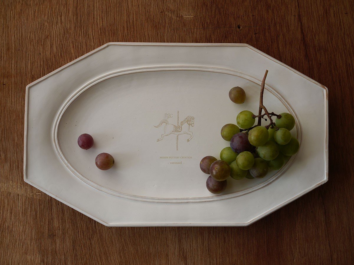 【ミシンポタリークリエーション/MISHIM POTTERY CREATION / GOODS】のStiLL octagon “year”plate L 2026 / スティル オクタゴン イヤープレート L 2026(藍墨茶) インテリア・キッズ・メンズ・レディースファッション・服の通販 founy(ファニー) 　アンティーク　Antique-Inspired　イラスト　Illustration　皿　Plate, Dish　テーブル　Table, Dining Table　人気　Popular, Best Seller　ハンド　Hand, Handmade　プリント　Print, Printed Pattern　プレート　Plate, Dish　モチーフ　Motif, Design Theme　送料無料　Free Shipping　参考イメージ|ID: prp329100004773684 ipo3291000000034595501