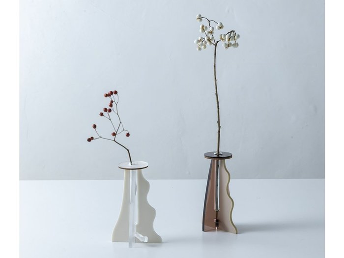 【フライミーアクセソワ/FLYMEe accessoire / GOODS】のplying ICHIRIN VASE matte / プライング 一輪挿し マット インテリア・キッズ・メンズ・レディースファッション・服の通販 founy(ファニー) https://founy.com/ アクリル Acrylic Material コンパクト Compact, Small Size フラワー Flower, Floral プレート Plate, Dish ホーム・キャンプ・アウトドア・お取り寄せ Home Living / Home & Lifestyle / Camping Gear / Outdoor Camping 家具・インテリア Home Furniture & Interior. Stylish & Functional Living Spaces その他 インテリア雑貨、家具 Home Decor & Furniture Extras |ID: prp329100004773689 ipo3291000000034595555