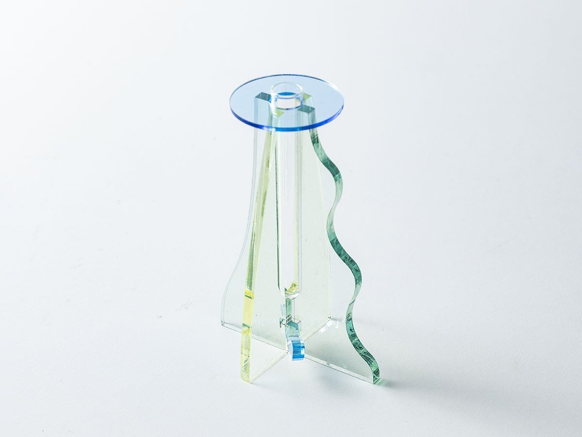 【フライミーアクセソワ/FLYMEe accessoire / GOODS】のplying ICHIRIN VASE pale / プライング 一輪挿し ペール インテリア・キッズ・メンズ・レディースファッション・服の通販 founy(ファニー) 　アクリル　Acrylic Material　コンパクト　Compact, Small Size　フラワー　Flower, Floral　プレート　Plate, Dish　ホーム・キャンプ・アウトドア・お取り寄せ　Home Living / Home & Lifestyle / Camping Gear / Outdoor Camping　家具・インテリア　Home Furniture & Interior. Stylish & Functional Living Spaces　その他 インテリア雑貨、家具　Home Decor & Furniture Extras　グリーン / イエロー|ID: prp329100004773691 ipo3291000000034595582