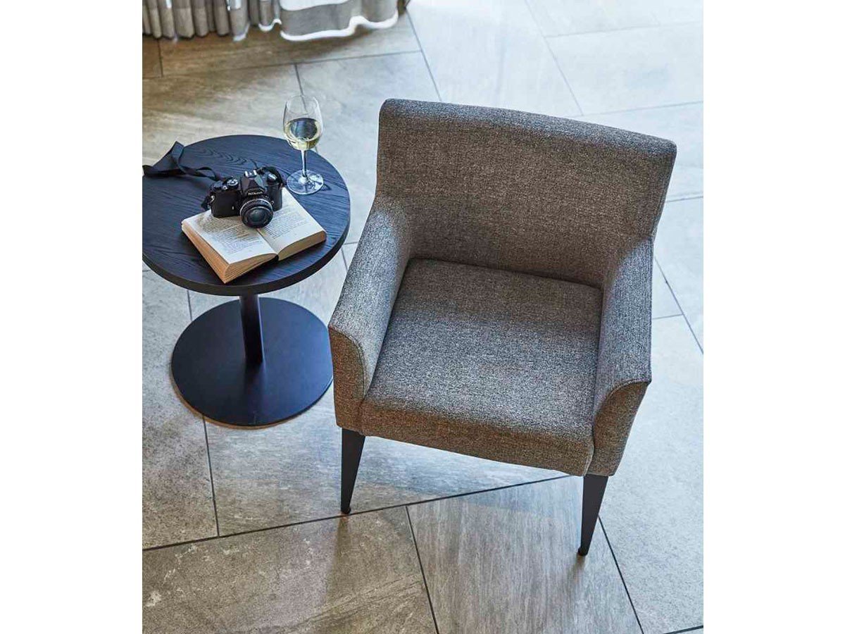 【アボール/ABORD / GOODS】のARM CHAIR / アームチェア S020-1 インテリア・キッズ・メンズ・レディースファッション・服の通販 founy(ファニー) 　送料無料　Free Shipping　エレガント 上品　Elegant　コンパクト　Compact, Small Size　モダン　Modern, Contemporary　ホーム・キャンプ・アウトドア・お取り寄せ　Home Living / Home & Lifestyle / Camping Gear / Outdoor Camping　家具・インテリア　Home Furniture & Interior. Stylish & Functional Living Spaces　チェア・椅子　Seating & Chairs　ダイニングチェア・木製チェア　Dining Chairs　ホーム・キャンプ・アウトドア・お取り寄せ　Home Living / Home & Lifestyle / Camping Gear / Outdoor Camping　家具・インテリア　Home Furniture & Interior. Stylish & Functional Living Spaces　チェア・椅子　Seating & Chairs　アームチェア・アクセントチェア　Armchairs & Accent Chairs　張地:クエル 4(ランクC)、脚部ブラック(粉体塗装)|ID: prp329100004782796 ipo3291000000035239312