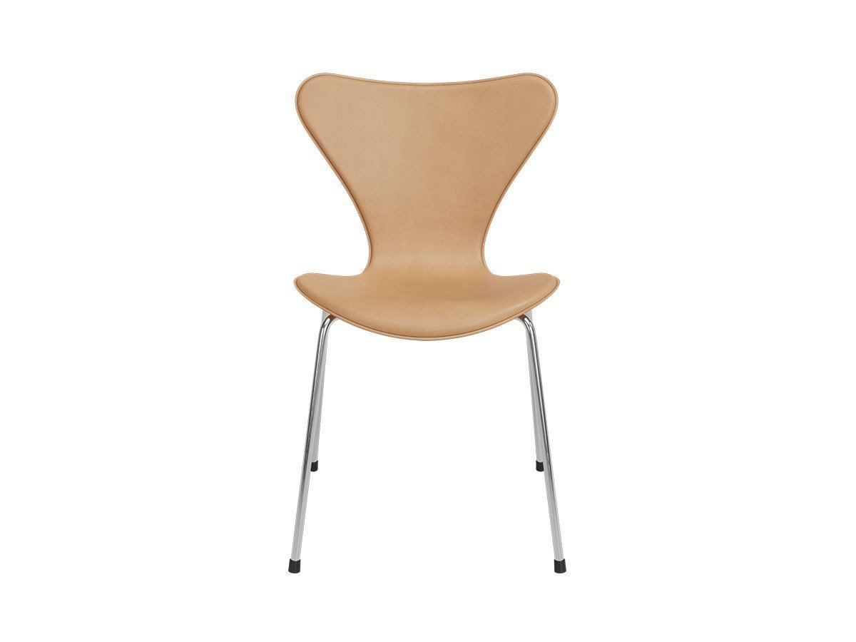 【フリッツ ハンセン/FRITZ HANSEN / GOODS】のSERIES 7 TAILORED / セブンチェア テーラード 3107T インテリア・キッズ・メンズ・レディースファッション・服の通販 founy(ファニー) イタリア Italy テーラード Tailored, Tailored Fit フォルム Silhouette, Form 送料無料 Free Shipping ホーム・キャンプ・アウトドア・お取り寄せ Home Living / Home & Lifestyle / Camping Gear / Outdoor Camping 家具・インテリア Home Furniture & Interior. Stylish & Functional Living Spaces チェア・椅子 Seating & Chairs ダイニングチェア・木製チェア Dining Chairs 張地:ウォームエクリュ、脚部クローム仕上|ID: prp329100004801501 ipo3291000000034836832