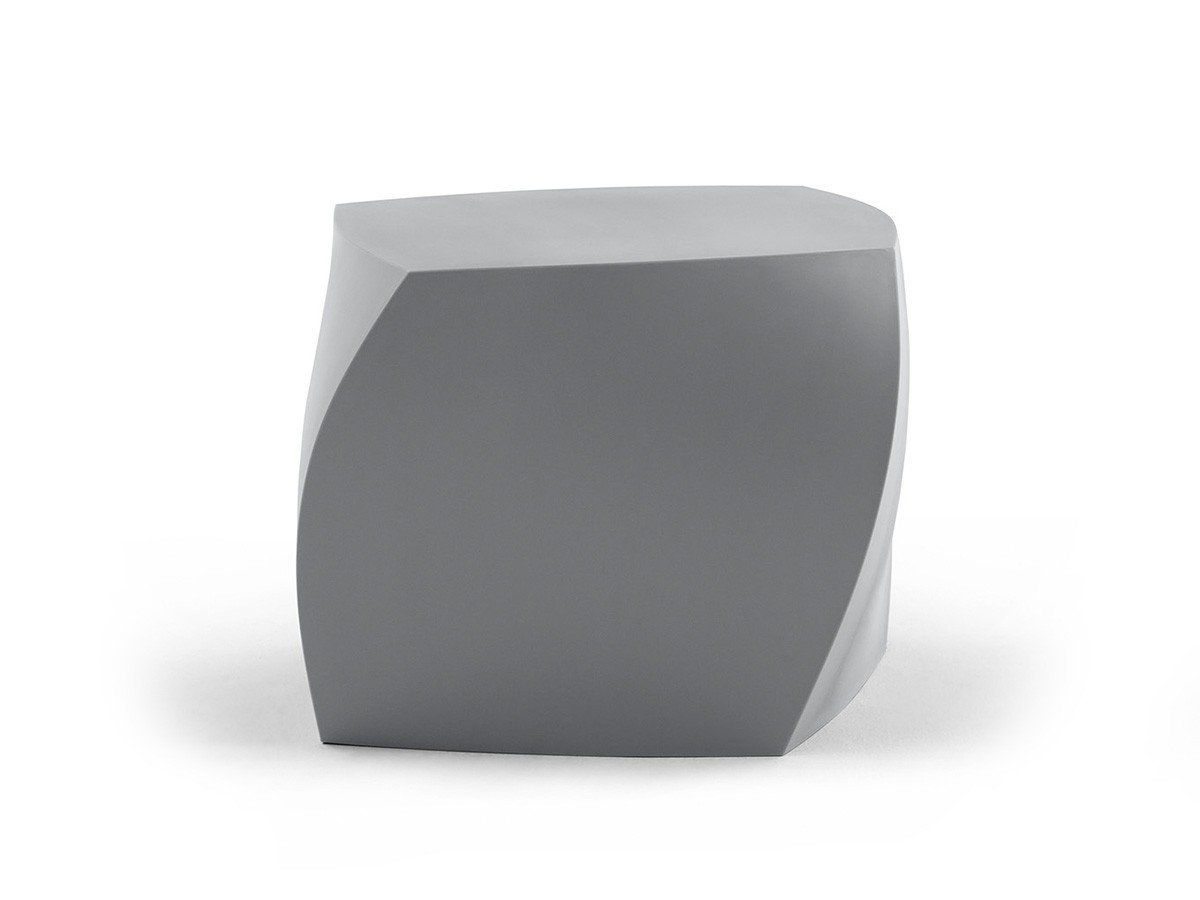 【ヘラー/Heller / GOODS】のGehry Left Twist Cube / ゲーリー レフト ツイスト キューブ インテリア・キッズ・メンズ・レディースファッション・服の通販 founy(ファニー) 　ツイスト　Tweed, Tweed Fabric　フォルム　Silhouette, Form　送料無料　Free Shipping　シルバー|ID: prp329100004817225 ipo3291000000035329441