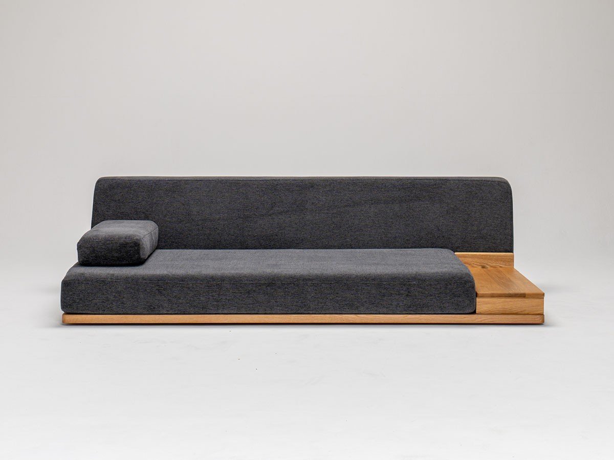 【フミ/Fumi / GOODS】のながら時間を楽しむソファ +pet / ながら時間を楽しむソファ(ペット対応生地) インテリア・キッズ・メンズ・レディースファッション・服の通販 founy(ファニー) 　クッション　Cushion, Throw Pillow　シンプル　Simple, Minimal　スマート　Smart, Elegant　テーブル　Table, Dining Table　バランス　Balance, Style Balance　フェザー　Feather, Feather Detail　犬　Dog　ホーム・キャンプ・アウトドア・お取り寄せ　Home Living / Home & Lifestyle / Camping Gear / Outdoor Camping　家具・インテリア　Home Furniture & Interior. Stylish & Functional Living Spaces　その他 インテリア雑貨、家具　Home Decor & Furniture Extras　参考イメージ|ID: prp329100004817270 ipo3291000000034992960