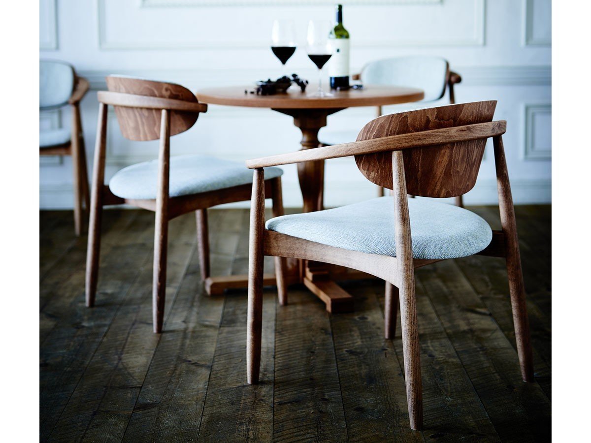 【コッコレ/Coccole / GOODS】のARM CHAIR / アームチェア C291 インテリア・キッズ・メンズ・レディースファッション・服の通販 founy(ファニー) 　送料無料　Free Shipping　フォルム　Silhouette, Form　フレーム　Frame, Outline　リラックス　Relax, Relaxed Fit　ホーム・キャンプ・アウトドア・お取り寄せ　Home Living / Home & Lifestyle / Camping Gear / Outdoor Camping　家具・インテリア　Home Furniture & Interior. Stylish & Functional Living Spaces　チェア・椅子　Seating & Chairs　ダイニングチェア・木製チェア　Dining Chairs　ホーム・キャンプ・アウトドア・お取り寄せ　Home Living / Home & Lifestyle / Camping Gear / Outdoor Camping　家具・インテリア　Home Furniture & Interior. Stylish & Functional Living Spaces　チェア・椅子　Seating & Chairs　アームチェア・アクセントチェア　Armchairs & Accent Chairs　張地:ピエロ スプリング(ランクF)、フレームブラウン|ID: prp329100004837942 ipo3291000000035249612