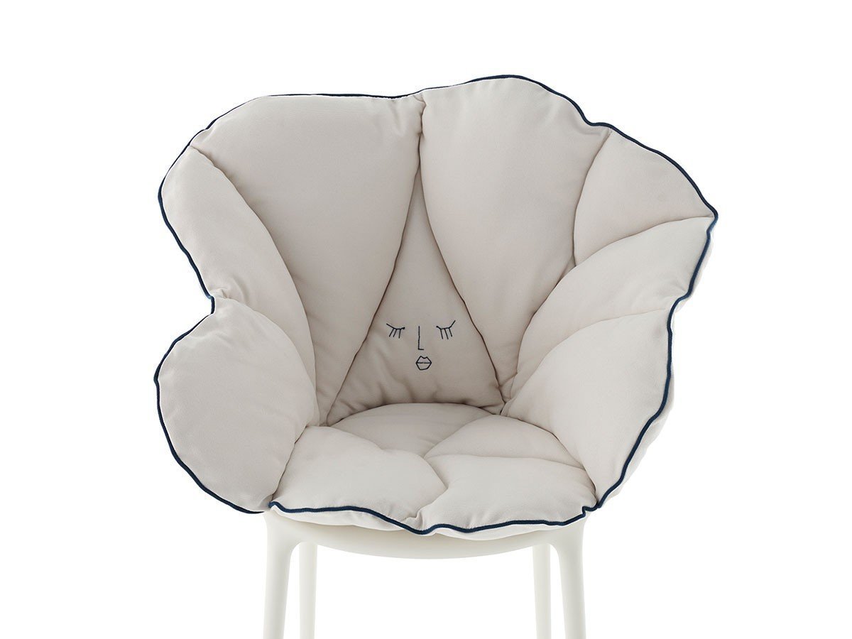 【カルテル/Kartell / GOODS】のAlice s Flowers Cushion / アリスズフラワーズクッション インテリア・キッズ・メンズ・レディースファッション・服の通販 founy(ファニー) アクセサリー Fashion Accessories クッション Cushion, Throw Pillow ストライプ Stripe, Striped Pattern ドット Polka Dot, Dot Pattern パイピング Piping, Trim Design フォルム Silhouette, Form 送料無料 Free Shipping ホーム・キャンプ・アウトドア・お取り寄せ Home Living / Home & Lifestyle / Camping Gear / Outdoor Camping 家具・インテリア Home Furniture & Interior. Stylish & Functional Living Spaces その他 インテリア雑貨、家具 Home Decor & Furniture Extras ホワイト|ID: prp329100004849341 ipo3291000000035476254