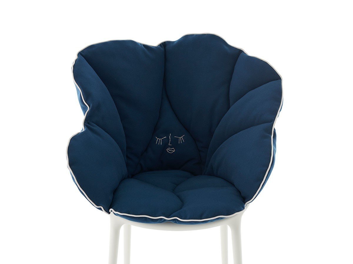 【カルテル/Kartell / GOODS】のAlice s Flowers Cushion / アリスズフラワーズクッション インテリア・キッズ・メンズ・レディースファッション・服の通販 founy(ファニー) アクセサリー Fashion Accessories クッション Cushion, Throw Pillow ストライプ Stripe, Striped Pattern ドット Polka Dot, Dot Pattern パイピング Piping, Trim Design フォルム Silhouette, Form 送料無料 Free Shipping ホーム・キャンプ・アウトドア・お取り寄せ Home Living / Home & Lifestyle / Camping Gear / Outdoor Camping 家具・インテリア Home Furniture & Interior. Stylish & Functional Living Spaces その他 インテリア雑貨、家具 Home Decor & Furniture Extras ブルー|ID: prp329100004849341 ipo3291000000035476258