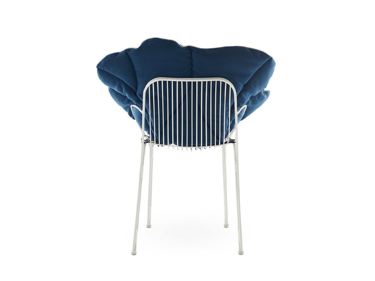 【カルテル/Kartell / GOODS】のAlice s Flowers Cushion / アリスズフラワーズクッション インテリア・キッズ・メンズ・レディースファッション・服の通販 founy(ファニー) アクセサリー Fashion Accessories クッション Cushion, Throw Pillow ストライプ Stripe, Striped Pattern ドット Polka Dot, Dot Pattern パイピング Piping, Trim Design フォルム Silhouette, Form 送料無料 Free Shipping ホーム・キャンプ・アウトドア・お取り寄せ Home Living / Home & Lifestyle / Camping Gear / Outdoor Camping 家具・インテリア Home Furniture & Interior. Stylish & Functional Living Spaces その他 インテリア雑貨、家具 Home Decor & Furniture Extras 組合せ例:ハイレイ チェア アーム(ホワイト)+ 本商品(ブルー)|ID: prp329100004849341 ipo3291000000035476300