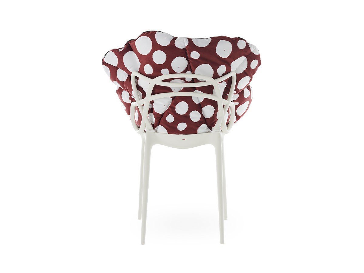 【カルテル/Kartell / GOODS】のAlice s Flowers Cushion / アリスズフラワーズクッション インテリア・キッズ・メンズ・レディースファッション・服の通販 founy(ファニー) アクセサリー Fashion Accessories クッション Cushion, Throw Pillow ストライプ Stripe, Striped Pattern ドット Polka Dot, Dot Pattern パイピング Piping, Trim Design フォルム Silhouette, Form 送料無料 Free Shipping ホーム・キャンプ・アウトドア・お取り寄せ Home Living / Home & Lifestyle / Camping Gear / Outdoor Camping 家具・インテリア Home Furniture & Interior. Stylish & Functional Living Spaces その他 インテリア雑貨、家具 Home Decor & Furniture Extras 組合せ例:マスターズ(ホワイト)+ 本商品(レッドポルカドット)|ID: prp329100004849341 ipo3291000000035476320