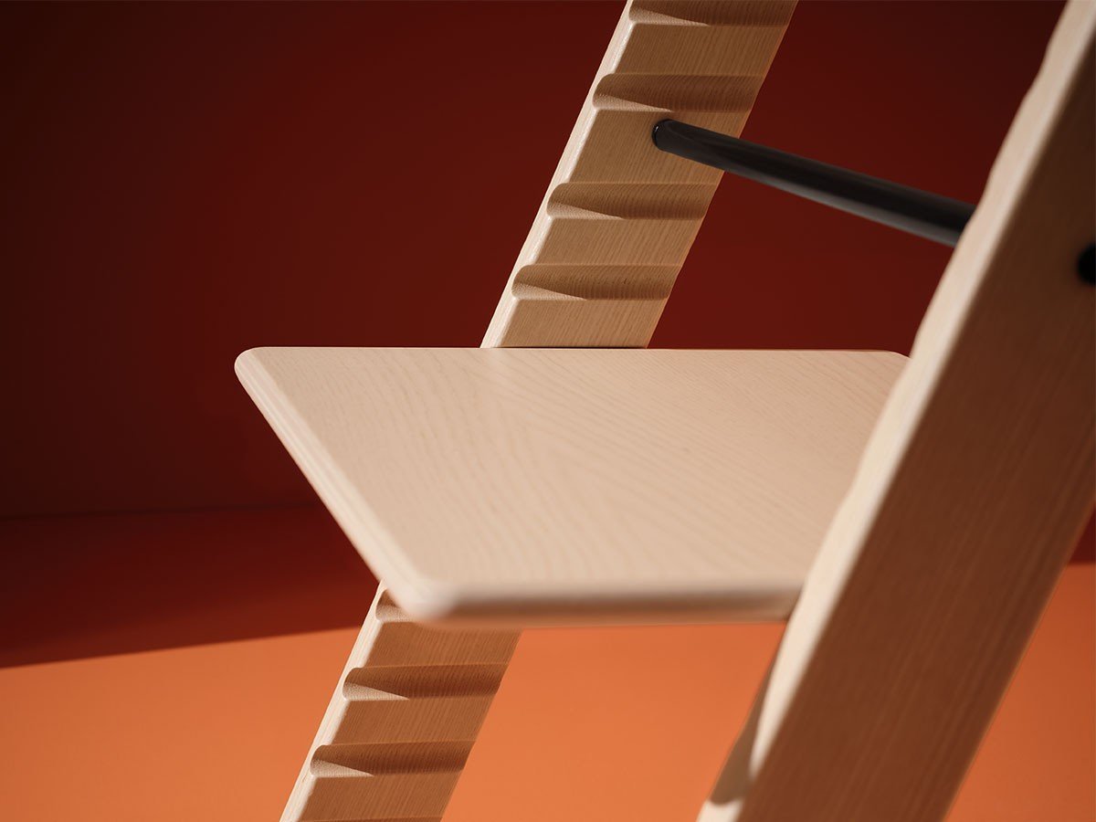 【ストッケ/STOKKE / GOODS】のTRIPP TRAPP Wild Wood / トリップ トラップ ワイルドウッド インテリア・キッズ・メンズ・レディースファッション・服の通販 founy(ファニー) アクセサリー Fashion Accessories ウッド Wooden Design クッション Cushion, Throw Pillow テーブル Table, Dining Table ビーチ Beach, Seaside ベビー Baby, Babywear 送料無料 Free Shipping ホーム・キャンプ・アウトドア・お取り寄せ Home Living / Home & Lifestyle / Camping Gear / Outdoor Camping 家具・インテリア Home Furniture & Interior. Stylish & Functional Living Spaces キッズ家具 Children's Furniture & Storage キッズチェア・ベビーチェア・子供椅子 Kids Chair / Baby High Chair / Toddler Seat 参考イメージ|ID: prp329100004861510 ipo3291000000036033145