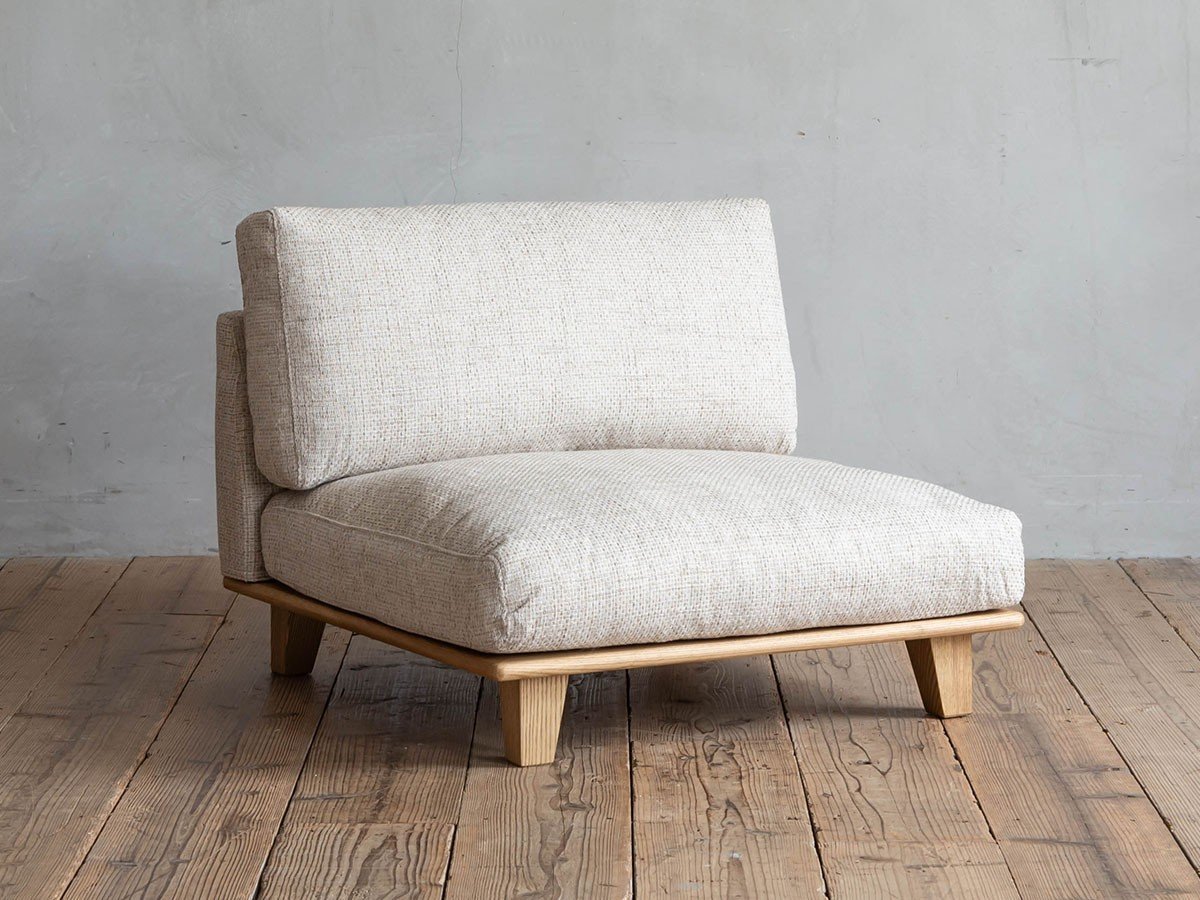 【クラッシュゲート/CRASH GATE / GOODS】のDELKA SOFA 1.5P / デルカ ソファ 1.5人掛け インテリア・キッズ・メンズ・レディースファッション・服の通販 founy(ファニー) 　クッション　Cushion, Throw Pillow　フェザー　Feather, Feather Detail　ホーム・キャンプ・アウトドア・お取り寄せ　Home Living / Home & Lifestyle / Camping Gear / Outdoor Camping　家具・インテリア　Home Furniture & Interior. Stylish & Functional Living Spaces　ソファー　Couches & Sofas　長脚使用時(高さ66cm / 座面高33cm)|ID: prp329100004863740 ipo3291000000036179871