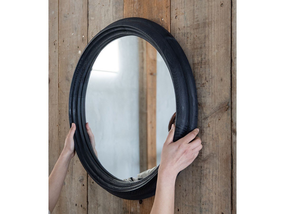 【ノットアンティークス/knot antiques / CRASH GATE / GOODS】のRINNE MIRROR / リンネ ミラー 直径80cm インテリア・キッズ・メンズ・レディースファッション・服の通販 founy(ファニー) 　アンティーク　Antique-Inspired　フレーム　Frame, Outline　ホーム・キャンプ・アウトドア・お取り寄せ　Home Living / Home & Lifestyle / Camping Gear / Outdoor Camping　家具・インテリア　Home Furniture & Interior. Stylish & Functional Living Spaces　ミラー・ドレッサー　Mirrors & Dressers　壁掛けミラー・全身鏡・スタンドミラー　Wall Mirror　ホーム・キャンプ・アウトドア・お取り寄せ　Home Living / Home & Lifestyle / Camping Gear / Outdoor Camping　家具・インテリア　Home Furniture & Interior. Stylish & Functional Living Spaces　ミラー・ドレッサー　Mirrors & Dressers　ドレッサー・ミラー付き化粧台　Vanity Table for Bedroom　参考イメージ|ID: prp329100004866915 ipo3291000000036251348